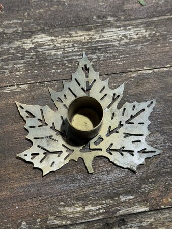 Candlestick leaf for short dinner candle - image 2