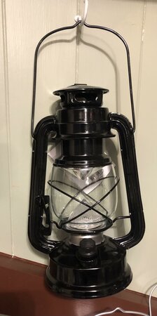 LED LIGHT LANTERN BLACK